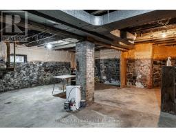 246 WELLINGTON STREET - 5