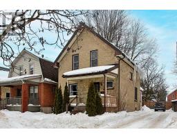 103 MOWAT STREET - 3