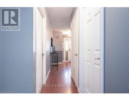 26 DICKENS PLACE - 21