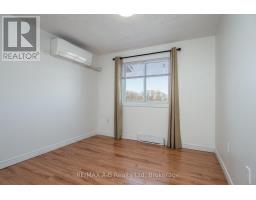 26 DICKENS PLACE - 33