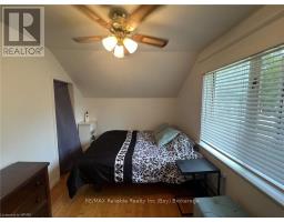 26 MAIN STREET S - 33