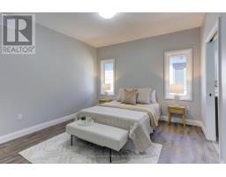 272 QUEEN STREET S - 19