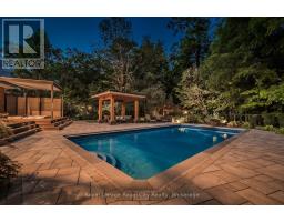 586 EASTGATE WALK - 39