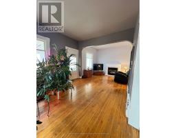 230 QUEEN STREET E - 13