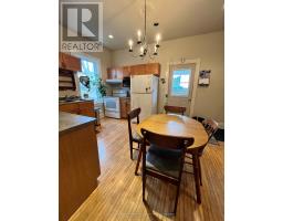 230 QUEEN STREET E - 9