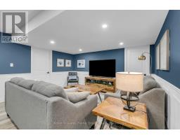46 HALLIDAY DRIVE - 26