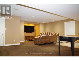 161 BROCK STREET - 36