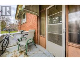 15 FLORAL CRESCENT - 25
