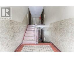 15 FLORAL CRESCENT - 28