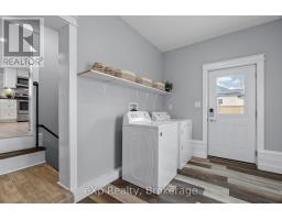 236 SYDENHAM STREET - 33