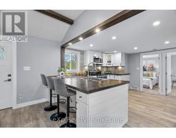 236 SYDENHAM STREET - 8