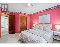 157 BRIARHILL DRIVE - 26