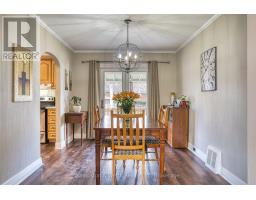 11 CHURCHILL DRIVE - 28