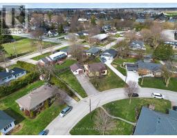 11 CHURCHILL DRIVE - 46