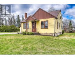 11 CHURCHILL DRIVE - 6