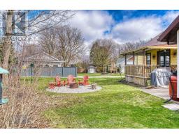 11 CHURCHILL DRIVE - 8