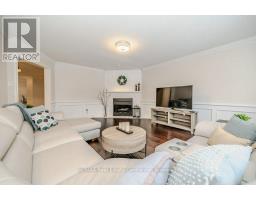 667 BURNETT AVENUE - 10