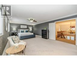 667 BURNETT AVENUE - 20