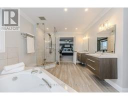 667 BURNETT AVENUE - 21