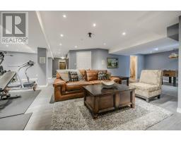 667 BURNETT AVENUE - 31