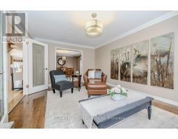 667 BURNETT AVENUE - 5