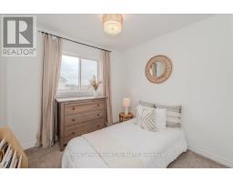 23 - 100 CHESTER DRIVE - 26