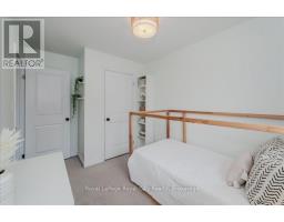 23 - 100 CHESTER DRIVE - 29