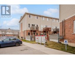 23 - 100 CHESTER DRIVE - 43