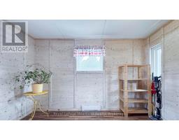 142 MAPLE STREET - 27