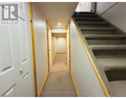 32 REGINA ROAD - 13