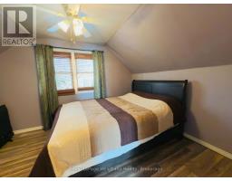 32 REGINA ROAD - 22