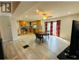 32 REGINA ROAD - 6