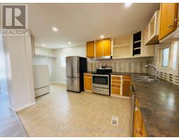 32 REGINA ROAD - 9