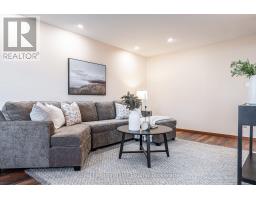 389 MAPLE AVENUE - 14