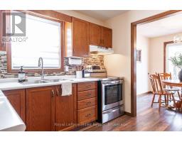 389 MAPLE AVENUE - 26