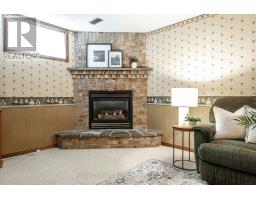 389 MAPLE AVENUE - 42