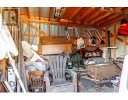 389 MAPLE AVENUE - 47
