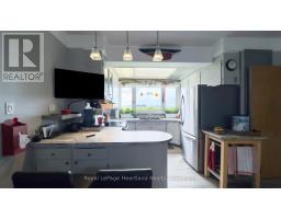73399 LONDON ROAD - 14
