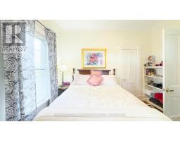 73399 LONDON ROAD - 34