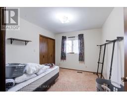 99 WOODSTOCK STREET N - 25