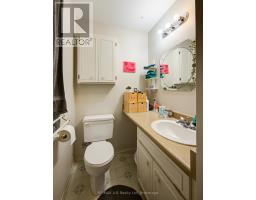 99 WOODSTOCK STREET N - 30