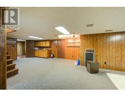 99 WOODSTOCK STREET N - 34