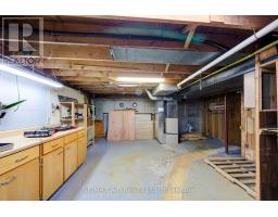 99 WOODSTOCK STREET N - 39