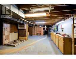 99 WOODSTOCK STREET N - 40