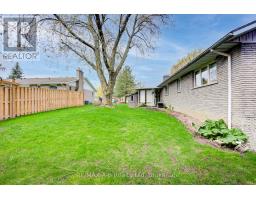 99 WOODSTOCK STREET N - 8