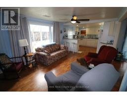 6 TURNBULL S GROVE ROAD S - 11