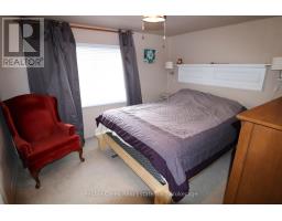 6 TURNBULL S GROVE ROAD S - 18