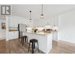 2 - 32 FAITH STREET - 11