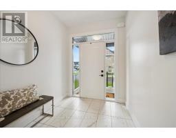 2 - 32 FAITH STREET - 4