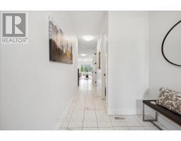2 - 32 FAITH STREET - 5